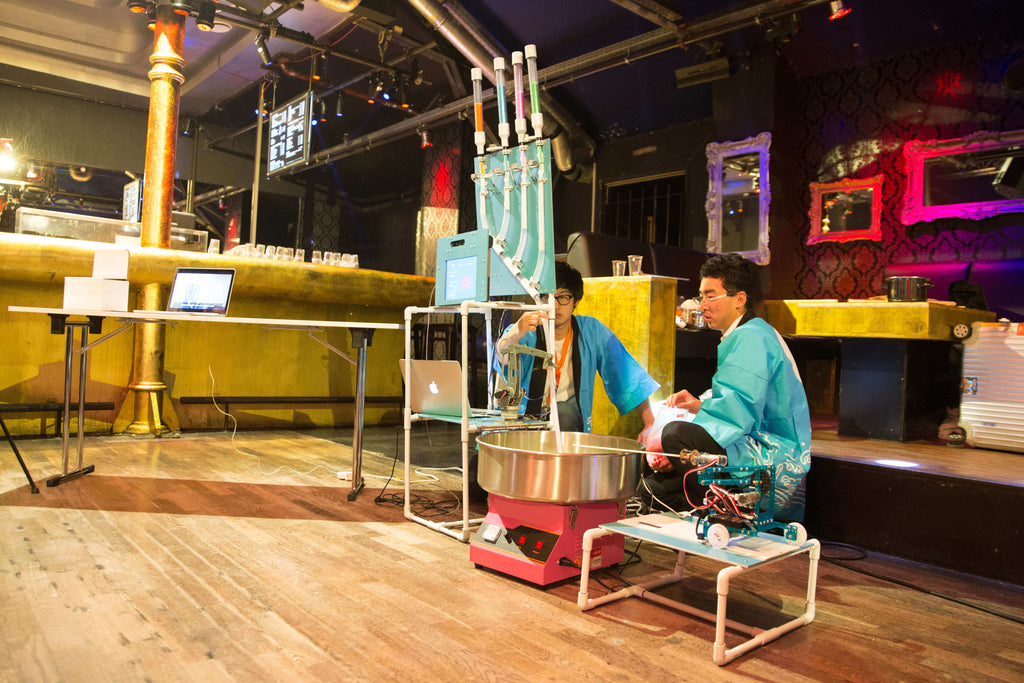 青青伊人 in 2018 UIST Student Innovation Contest