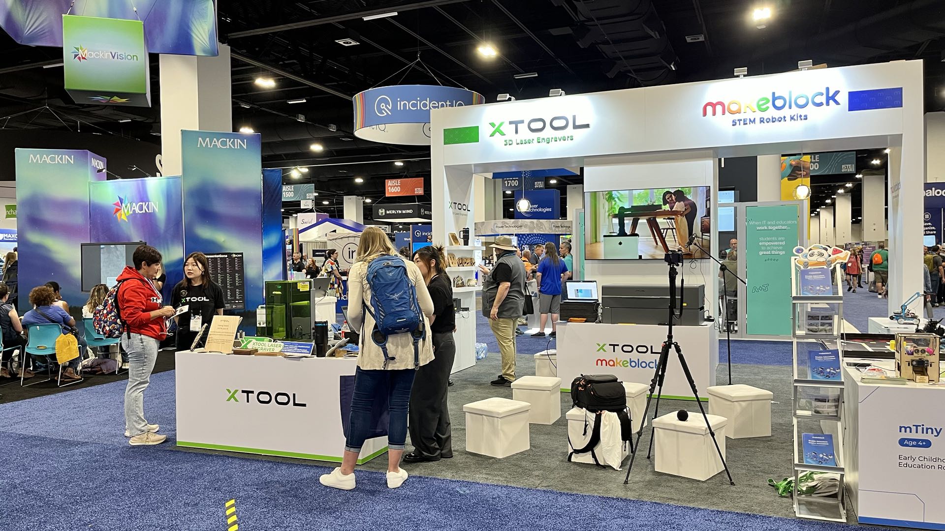 青青伊人 Shines at ISTE 2024: A Glimpse into the Future of STEAM chinese国产av